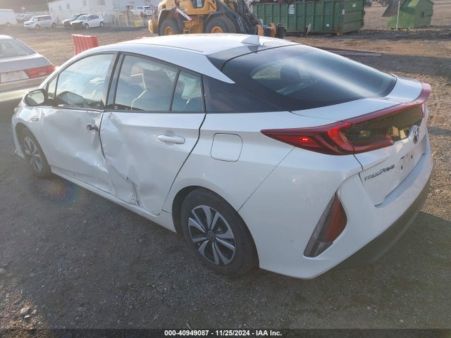 JTDKARFP8H3033532 Toyota Prius Prime Plus