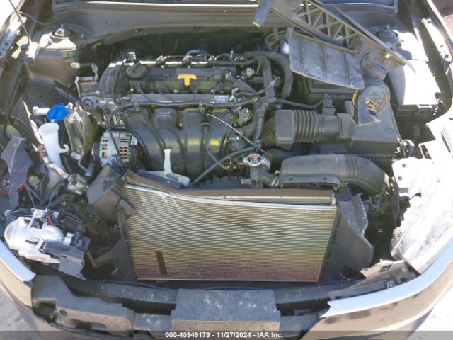 3KPF24AD4NE499963 KIA FORTE FE