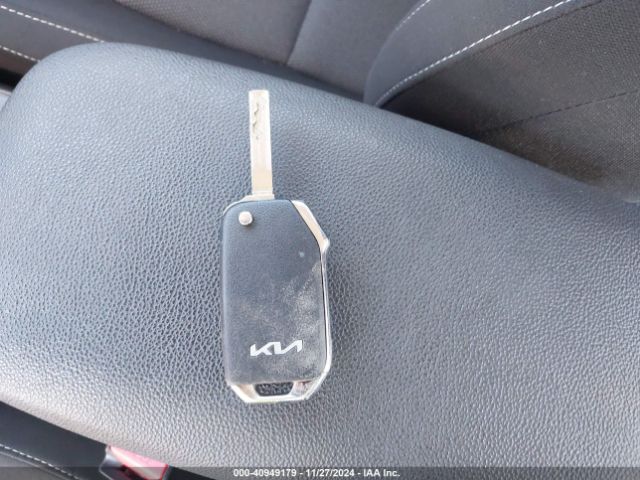 3KPF24AD4NE499963 KIA FORTE FE
