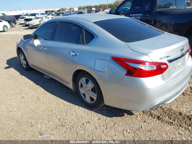 Nissan Altima 2.5/2.5 S/2.5 Sl/2.5 Sr/2.5 Sv 2016 1N4AL3AP5GN343804 Image 3