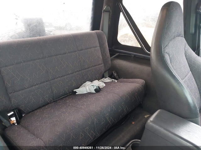 Aukcja sprzedaży 2001 Jeep Wrangler Sport, vin: 1J4FA49S91P326398, numer aukcji: 40949261