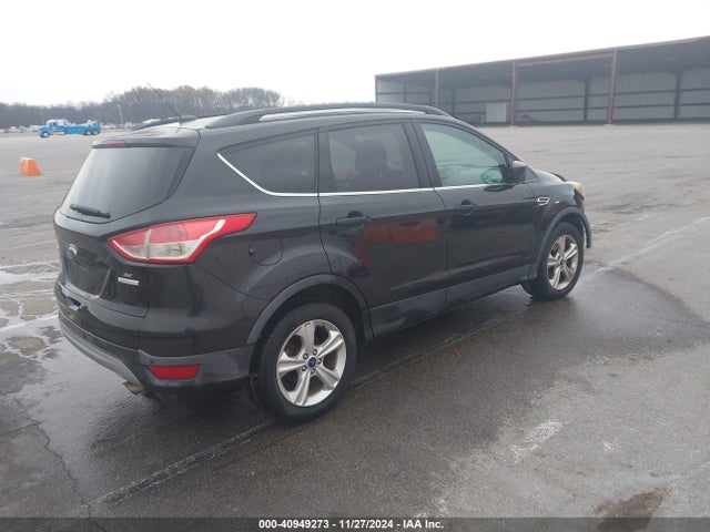 1FMCU0GX0FUA25949 Ford ESCAPE SE