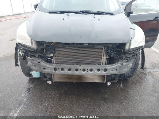 1FMCU0GX0FUA25949 Ford ESCAPE SE
