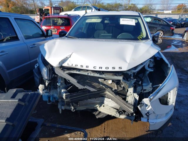 JA4ATVAA9NZ042812 Mitsubishi Eclipse Cross Le