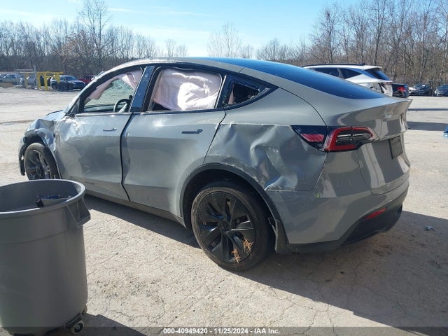 2022 TESLA MODEL Y 7SAYGDEE2NA014887 Photo 2