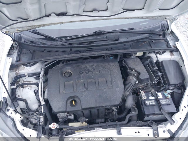 Toyota COROLLA LE 2018 5YFBURHE4JP768377 Image 10