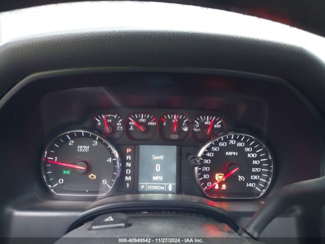 1GC2CUE8XFZ114212 Chevrolet Silverado 2500hd Wt