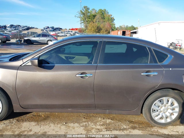 Nissan Altima 2.5 S 2016 1N4AL3AP1GN305342 Image 15