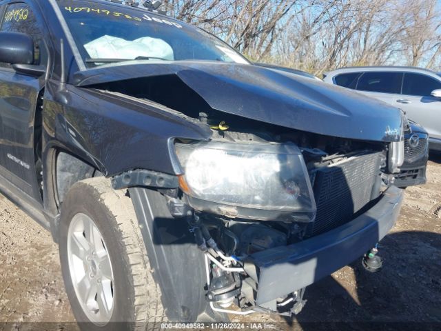 1C4NJCEA9ED629004 Jeep Compass Latitude