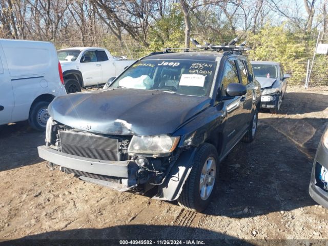 1C4NJCEA9ED629004 Jeep Compass Latitude