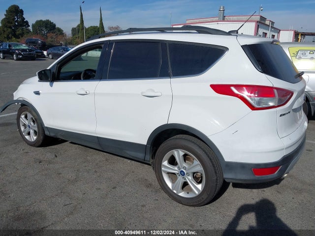Ford ESCAPE SE 2015 1FMCU9GXXFUA94345 Image 3