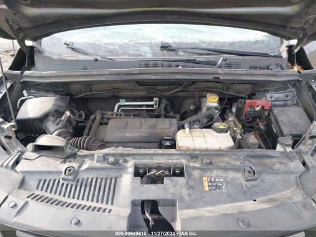 3GNCJKSB7KL330252 Chevrolet TRAX LS