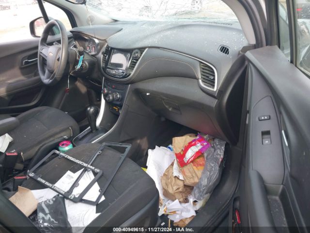 3GNCJKSB7KL330252 Chevrolet TRAX LS