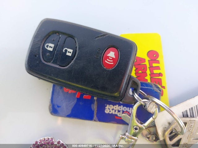 Toyota Prius V Two 2014 JTDZN3EU5EJ005928 Image 11