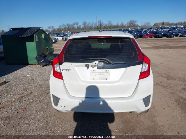 Honda FIT LX 2016 JHMGK5H54GX021875 Image 16