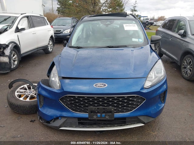Ford ESCAPE SE 2022 1FMCU9G69NUA00364 Image 13