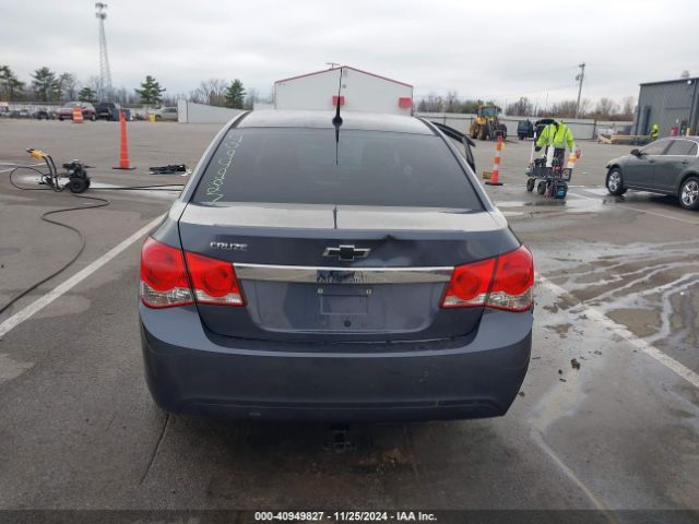 1G1PA5SH8E7345425 Chevrolet Cruze Ls Auto