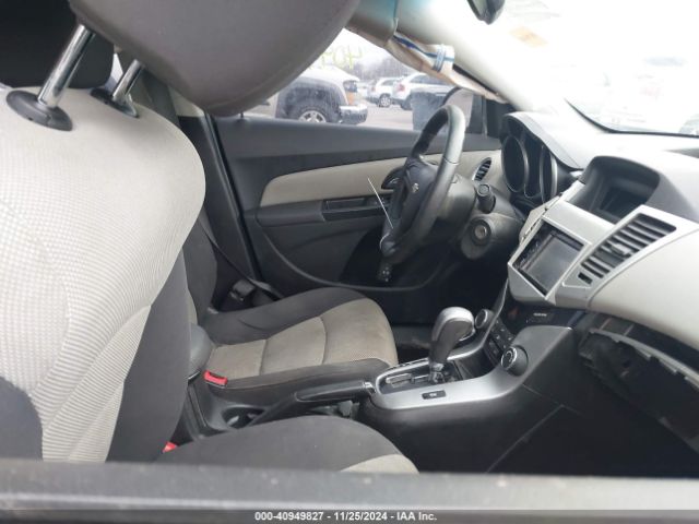 1G1PA5SH8E7345425 Chevrolet Cruze Ls Auto