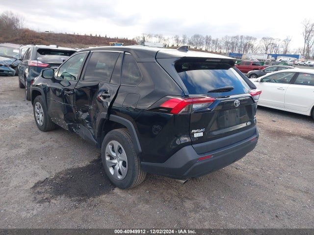 Toyota RAV4 LE 2022 2T3G1RFV7NC261908 Image 3