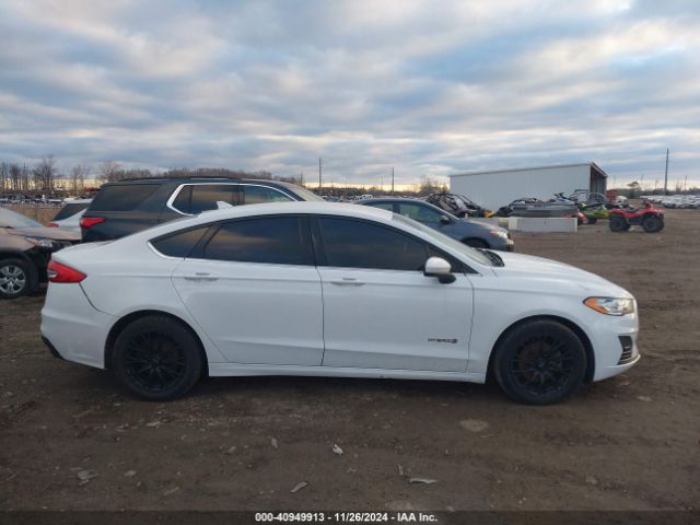3FA6P0LU9KR262726 Ford Fusion Hybrid Se