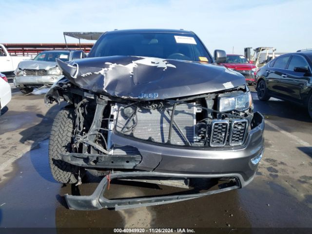 1C4RJEAG2KC776497 Jeep Grand Cherokee Laredo E 4x2