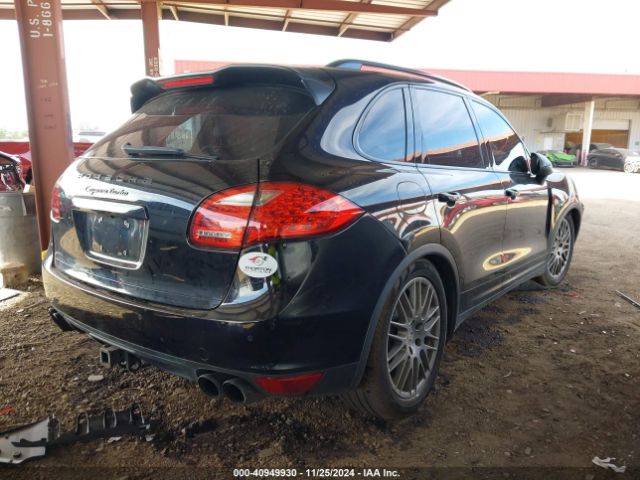 2011 PORSCHE CAYENNE WP1AC2A22BLA88234 Photo 3
