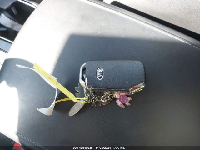 5XYP34HC8LG090413 KIA Telluride Ex