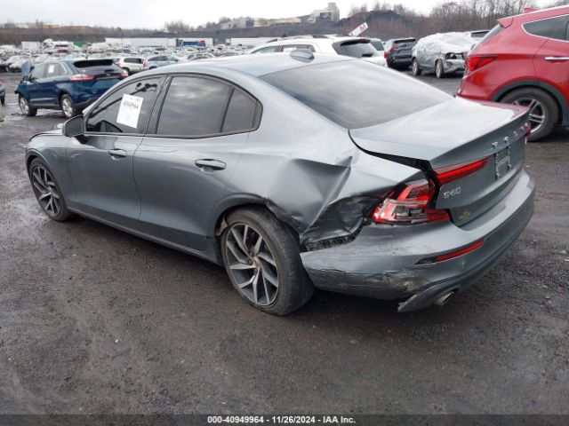 7JR102FK5LG051466 Volvo S60 T5 Momentum