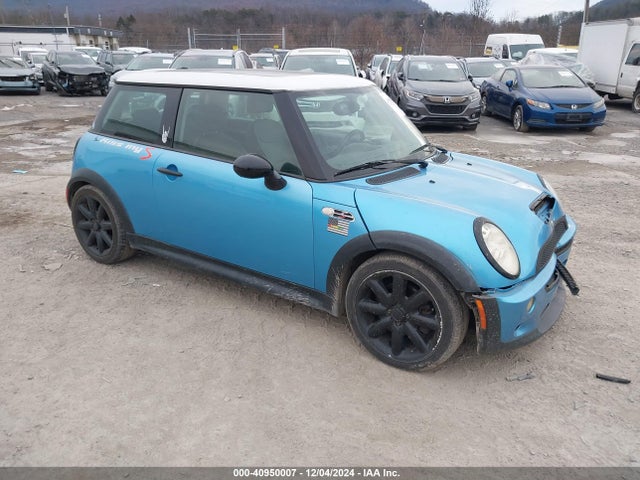 2005 MINI COOPER S WMWRE33445TD92639 Photo 0