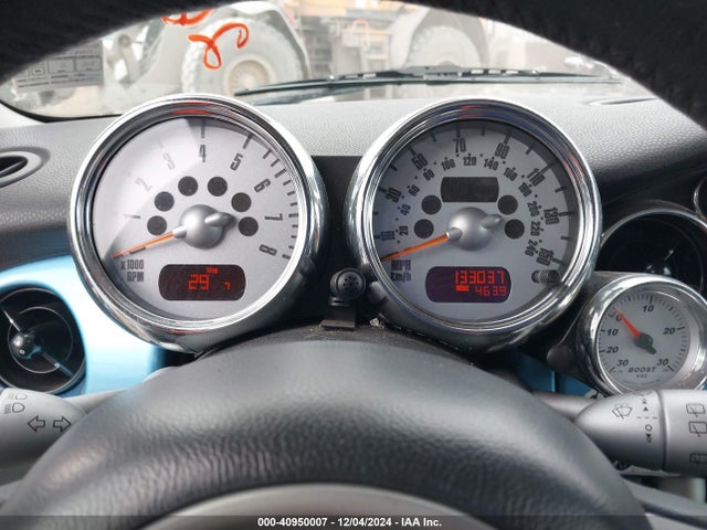 2005 MINI COOPER S WMWRE33445TD92639 Photo 6