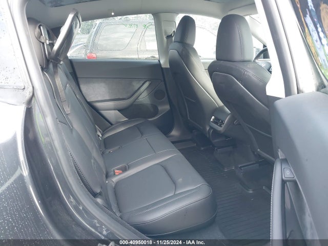 2024 TESLA MODEL Y 7SAYGDEE9RF015849 Photo 7