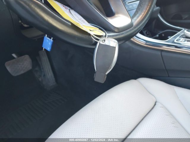 55SWF4JB6FU067209 Mercedes-Benz C 300 Luxury/sport