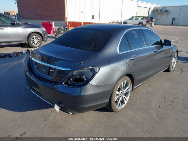 55SWF4JB6FU067209 Mercedes-Benz C 300 Luxury/sport