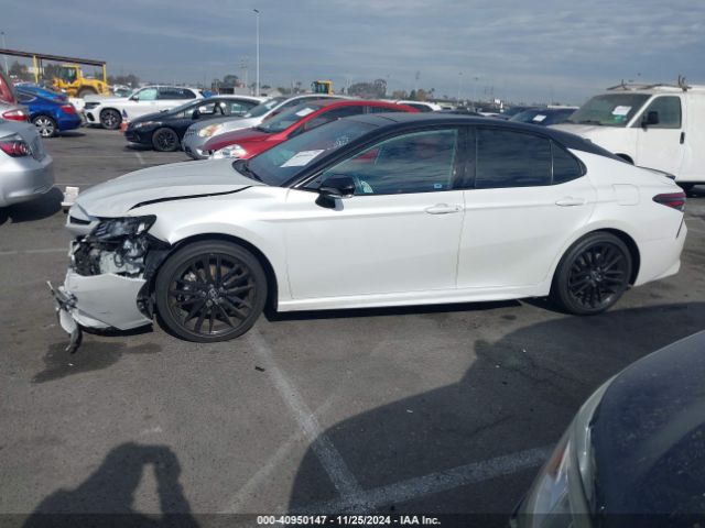 4T1K61AK8NU021512 Toyota CAMRY XSE
