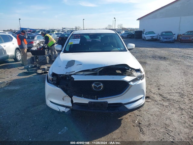 Mazda Cx-5 Touring 2018 JM3KFBCM3J1458815 Image 12