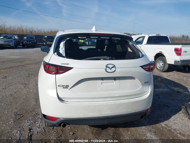 Mazda Cx-5 Touring 2018 JM3KFBCM3J1458815 Image 16