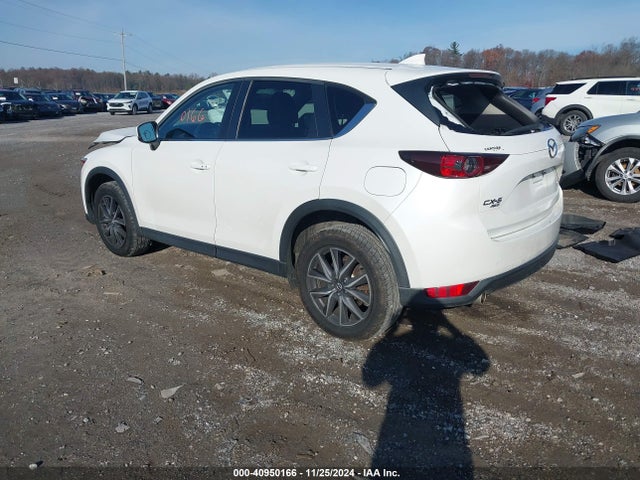 Mazda Cx-5 Touring 2018 JM3KFBCM3J1458815 Image 3