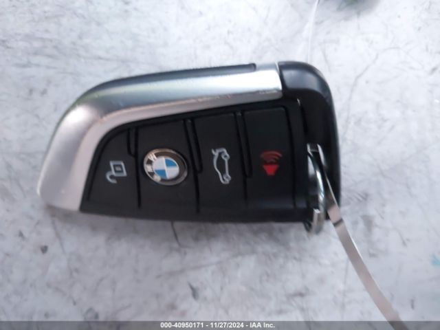 5UXTR7C51KLF31956 BMW X3 Sdrive30i