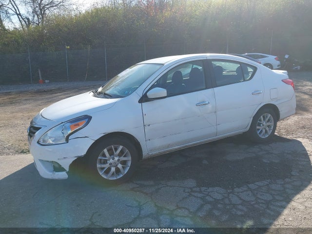 Nissan Versa 1.6 Sv 2018 3N1CN7AP8JL868144 Image 2