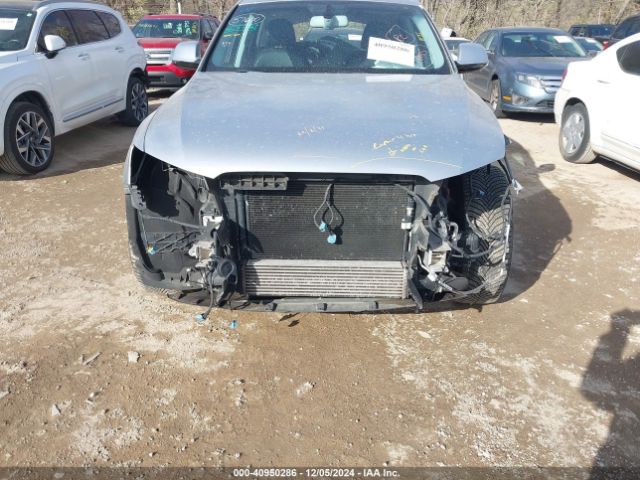 WA1LFAFP2FA121762 Audi Q5 2.0t Premium