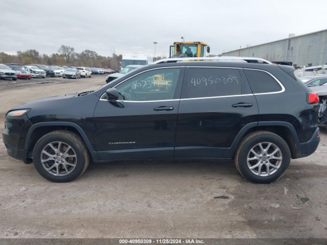 1C4PJMCS5EW219542 Jeep Cherokee Latitude