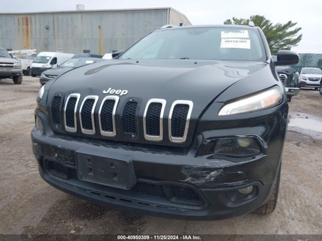 1C4PJMCS5EW219542 Jeep Cherokee Latitude