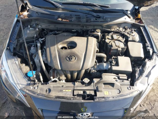 3MYDLBYVXKY517319 Toyota YARIS LE