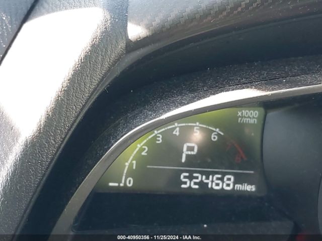 3MYDLBYVXKY517319 Toyota YARIS LE
