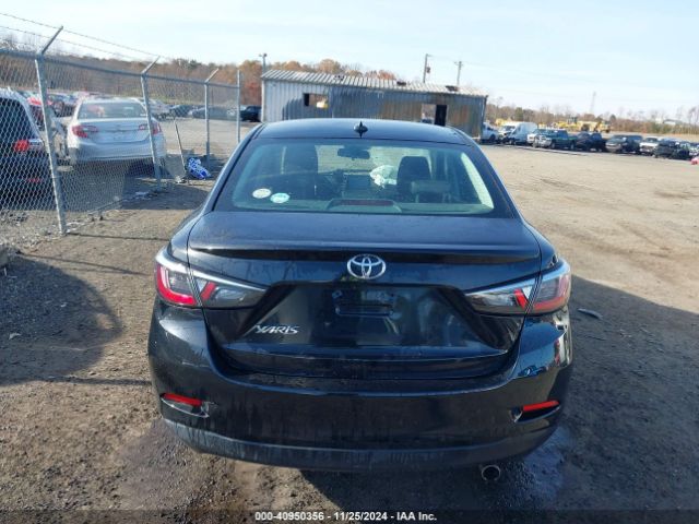 3MYDLBYVXKY517319 Toyota YARIS LE