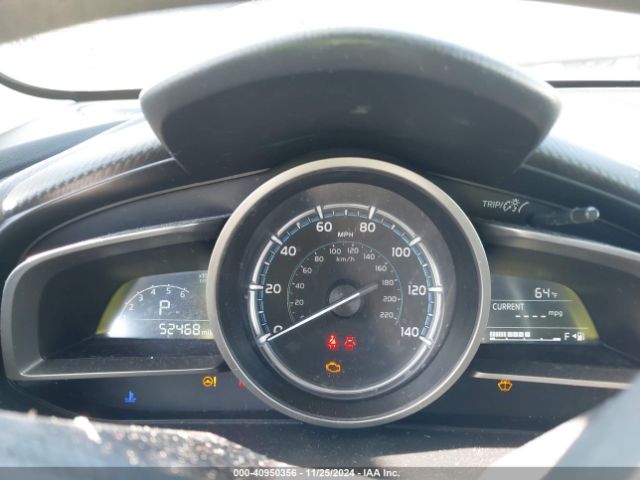 3MYDLBYVXKY517319 Toyota YARIS LE