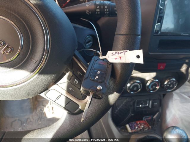 ZACCJAAW7GPE32706 Jeep Renegade Sport