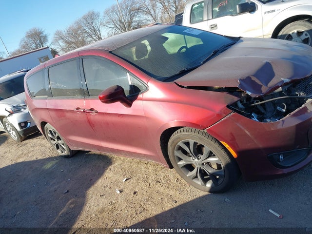 2C4RC1FG6JR187180 Chrysler Pacifica Touring Plus