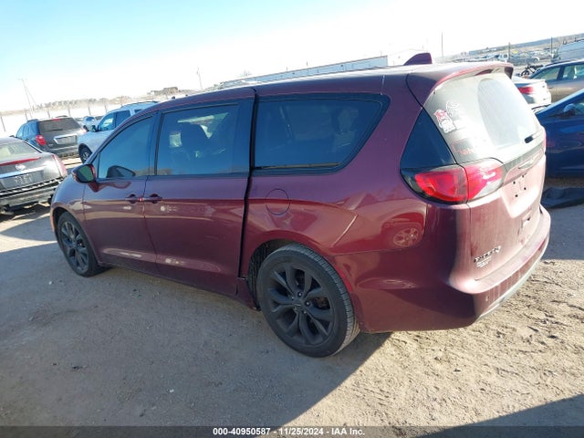 2C4RC1FG6JR187180 Chrysler Pacifica Touring Plus