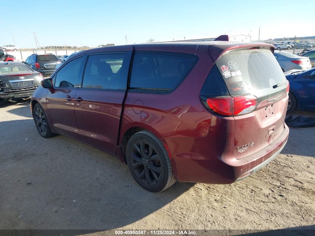 2C4RC1FG6JR187180 Chrysler Pacifica Touring Plus